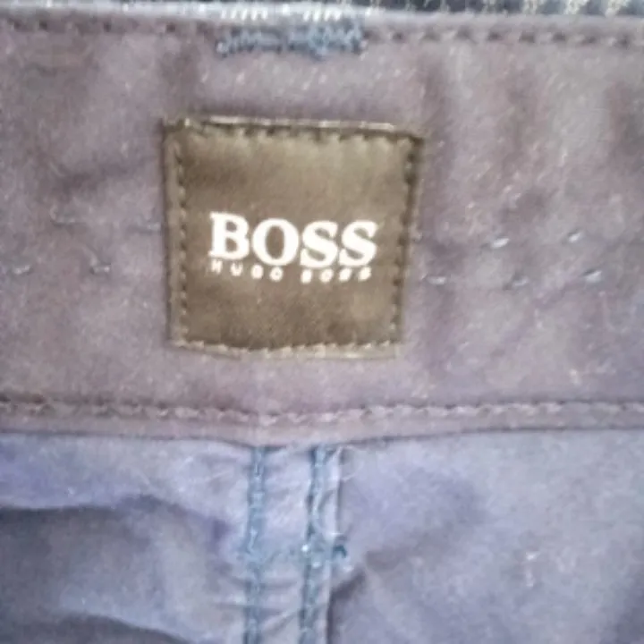 Pantalon homme "Hugo Boss" taille 31/34