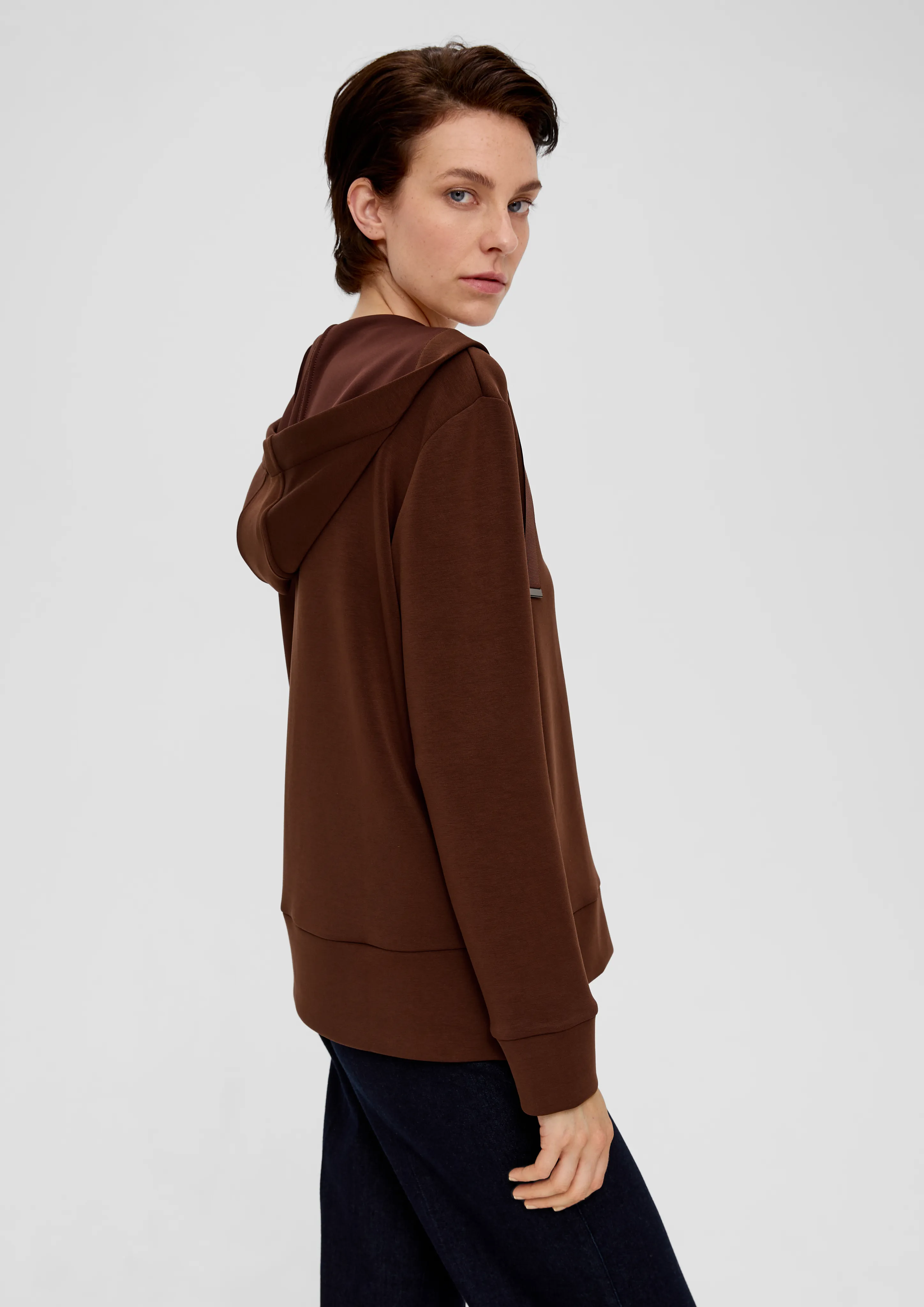 Sweat à capuche en doux modal mélangé